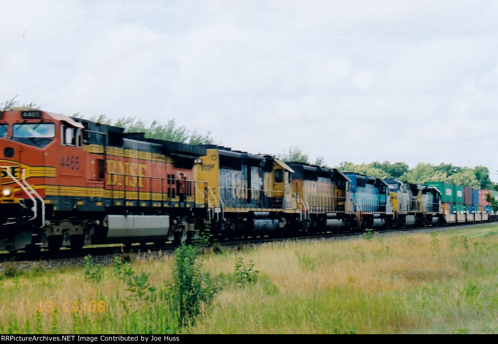 BNSF 4465 East